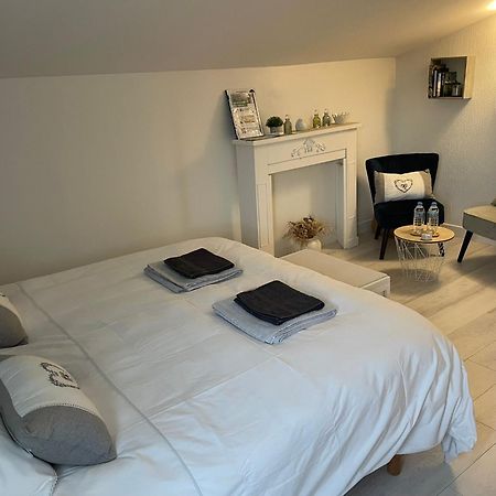 לינה וארוחת בוקר Lavilledieu  Cocooning Chez Sabine מראה חיצוני תמונה