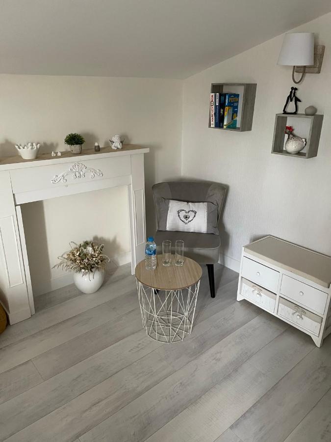 לינה וארוחת בוקר Lavilledieu  Cocooning Chez Sabine מראה חיצוני תמונה