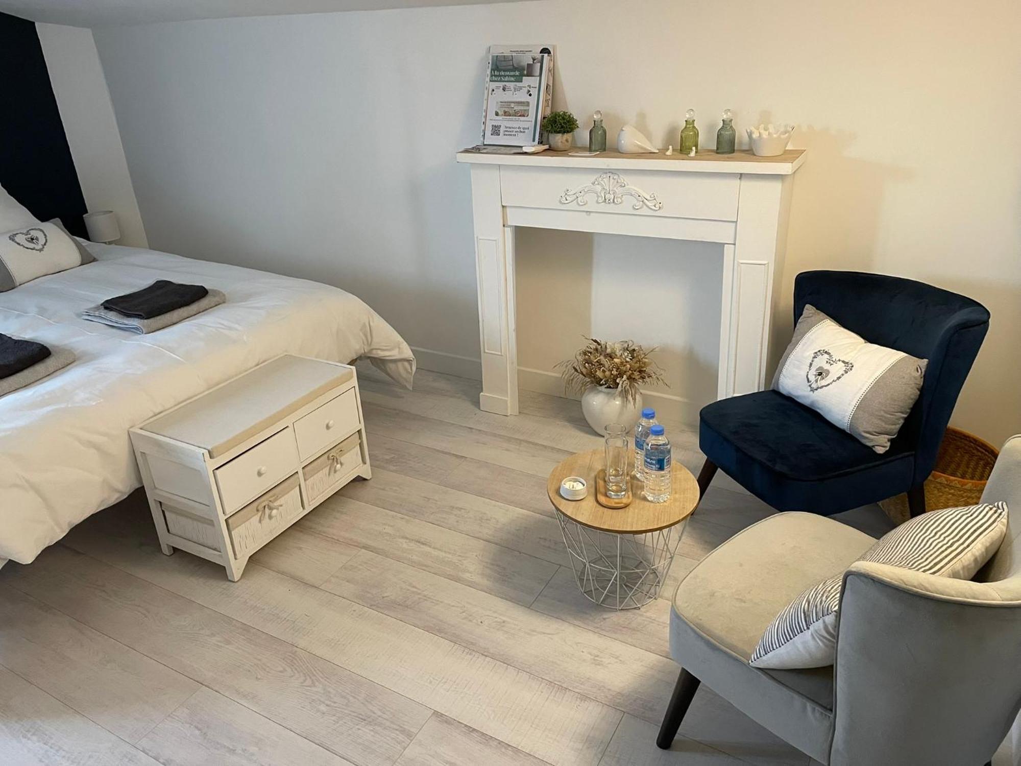 לינה וארוחת בוקר Lavilledieu  Cocooning Chez Sabine מראה חיצוני תמונה